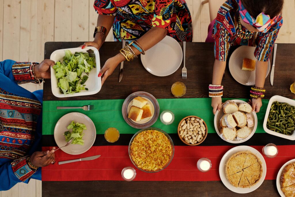 亞特蘭大嘻哈文化中的Soul Food家庭共享時刻